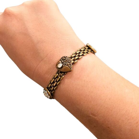 Top Shelf Crystal Heart Link Bracelet - Picture 3 of 15